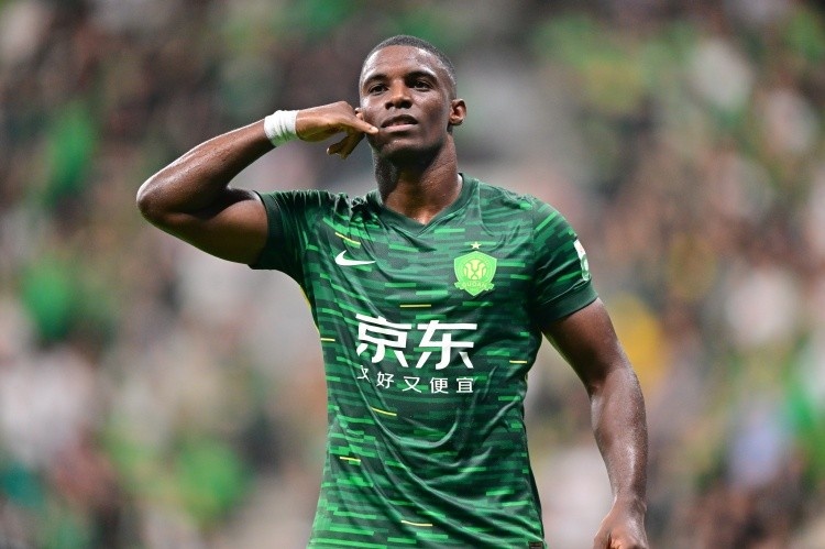 东体:法比奥韧带和踝关节没产生其他伤情,保守治疗或需三个月