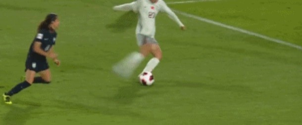 头名晋级!U17中国女足3-2美国U17将战法国 刘雨希双响赵嘉怡破门 头名晋级!U17中国女足3-2美国U17将战法国 刘雨希双响赵嘉怡破门